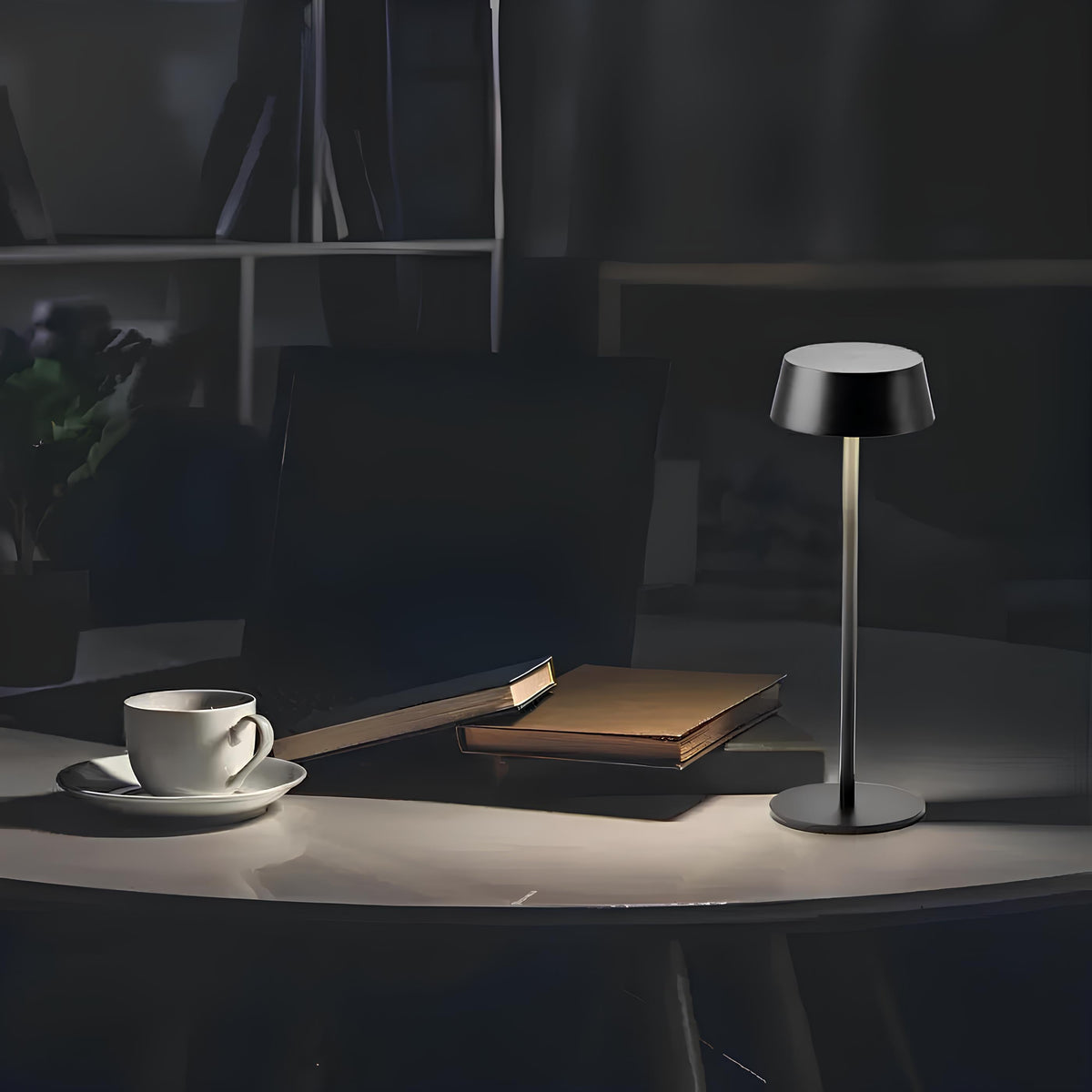 Strakke moderne tafellamp