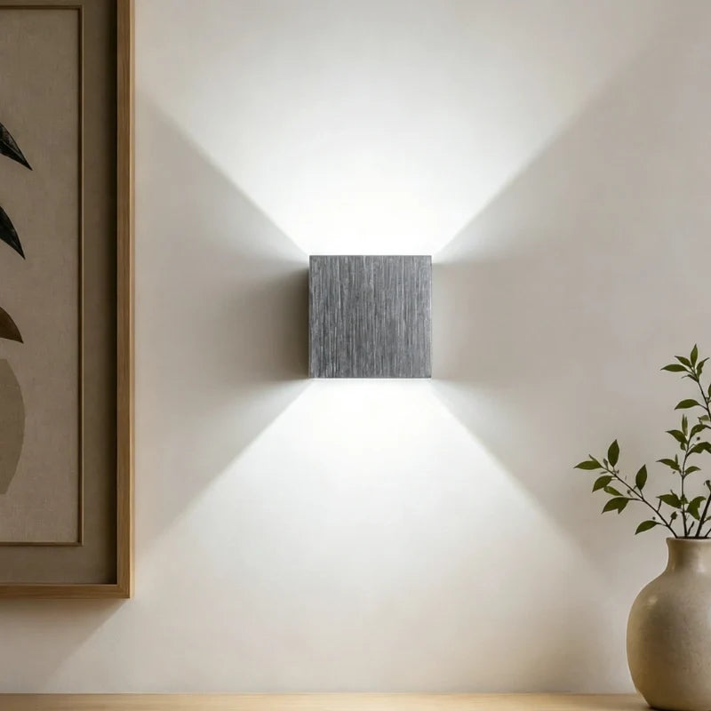 Verstelbare wandlamp