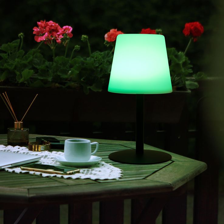 Minimalistische moderne tafellamp