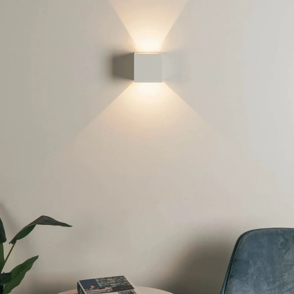 Verstelbare wandlamp