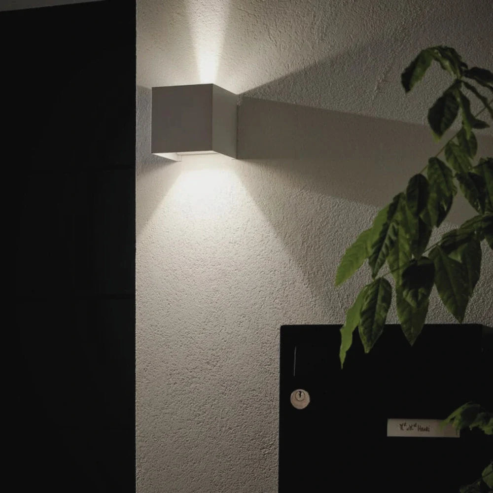 Verstelbare wandlamp