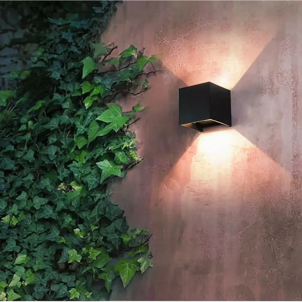 Verstelbare wandlamp