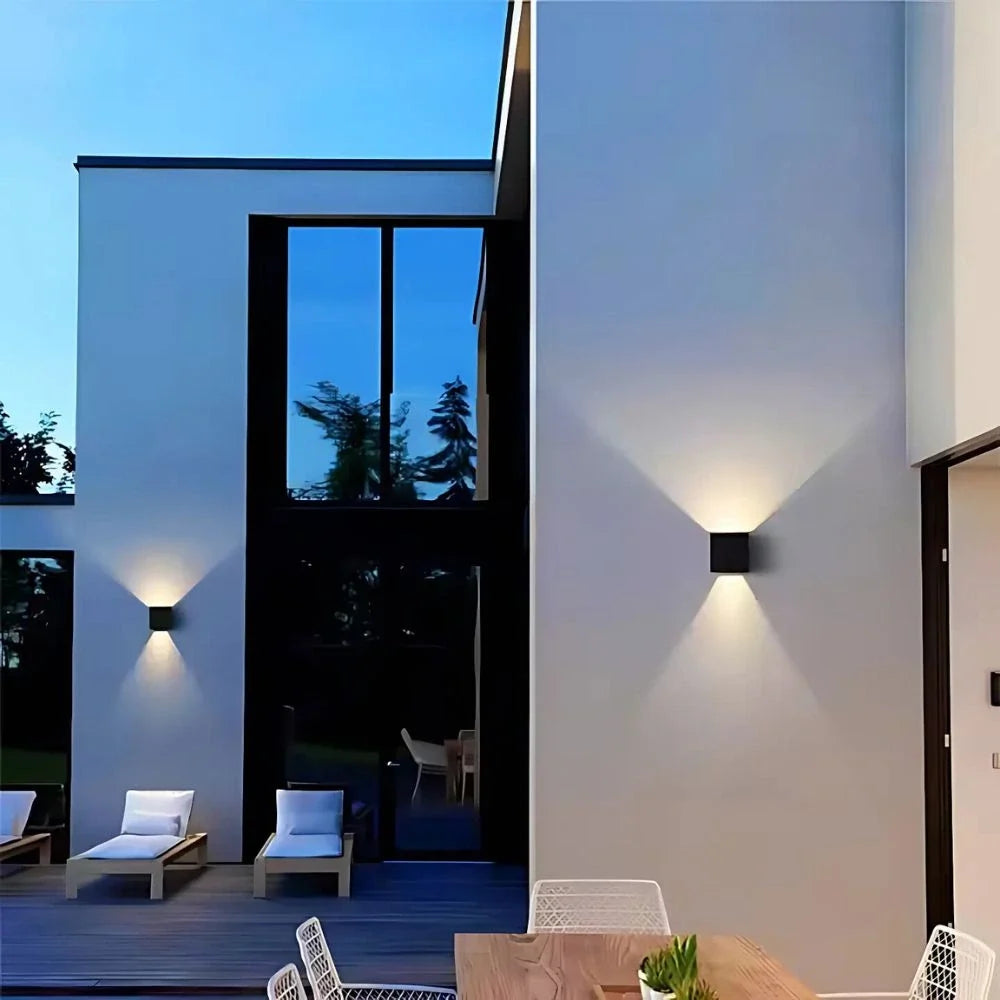 Verstelbare wandlamp