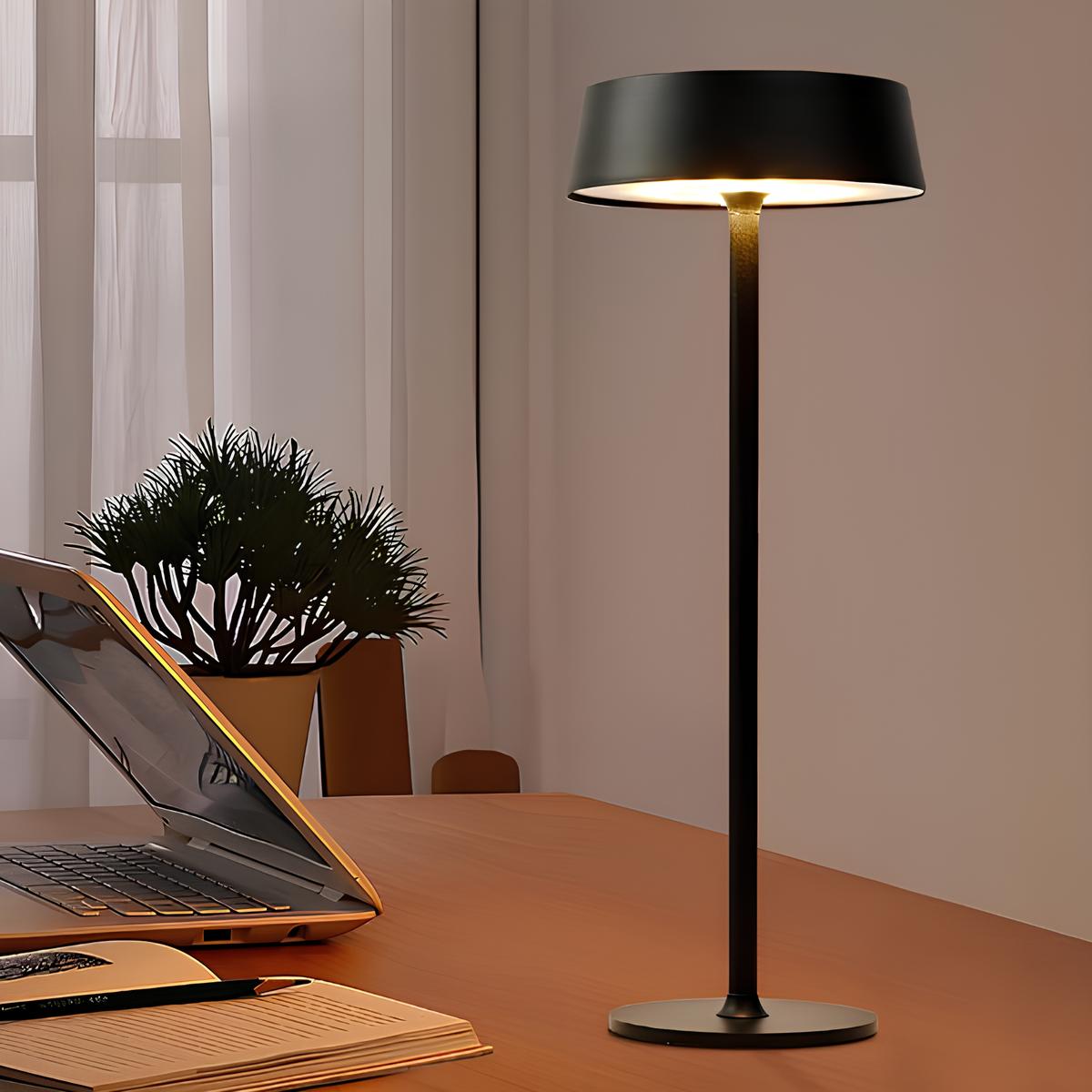 Strakke moderne tafellamp