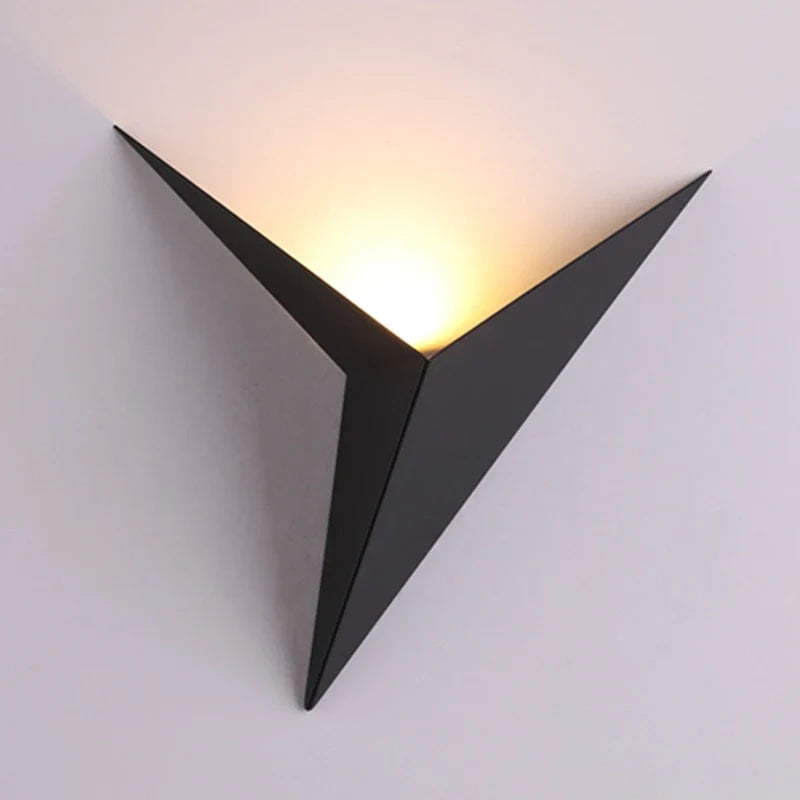 Trigon™ Wandlamp