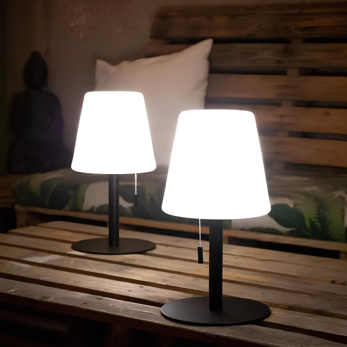 Minimalistische moderne tafellamp