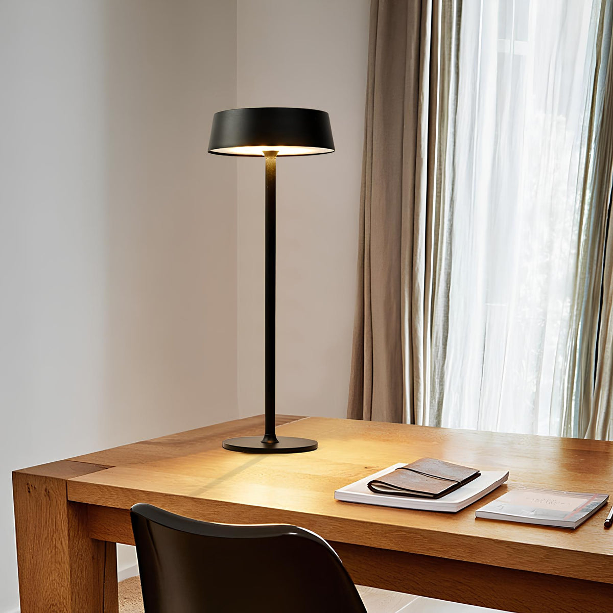 Strakke moderne tafellamp