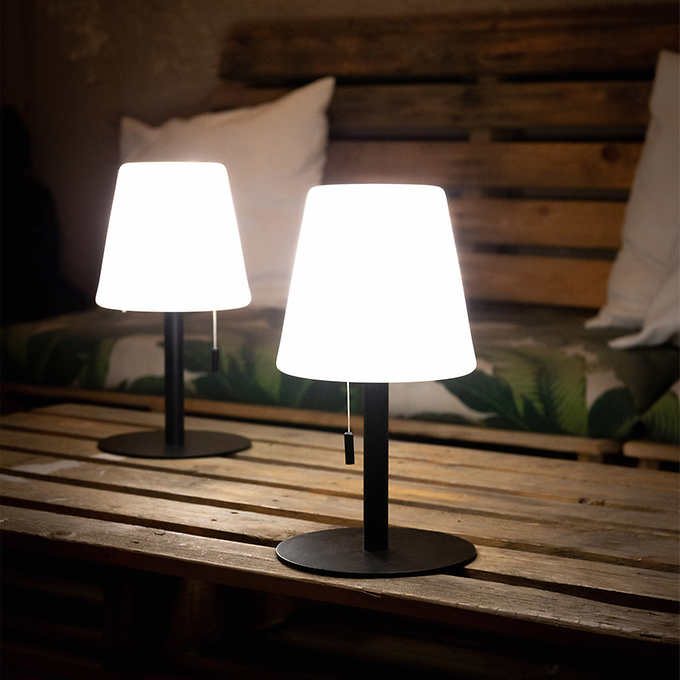 Minimalistische moderne tafellamp